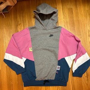 Oversized Nike Windbreaker-worn twice